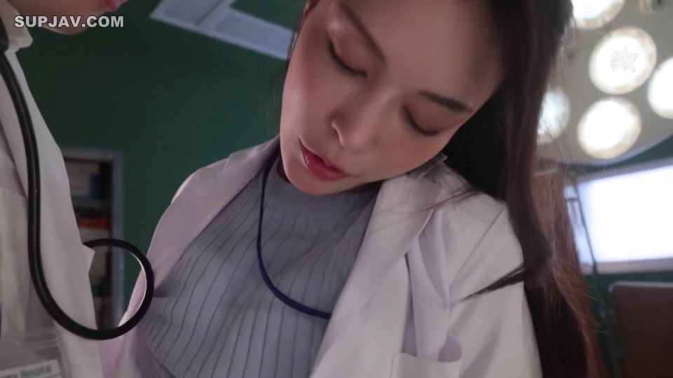 Reducing Mosaic DASS-720 大嫌いな同僚に勝負で敗け試験運用中の媚薬で全身性感帯にされ失禁絶頂を繰り返す女医。 橘メアリー