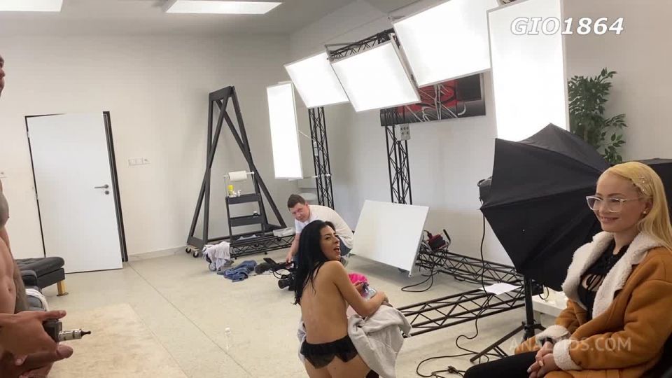 [GetFreeDays.com] Moona Daniela Ortiz And Others Behind The Scenes XF miran shemale porn