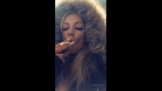 LouLou Petite Louloupetite - smoking for you 25-11-2019-0