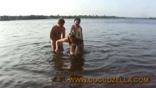 Coccozella-SiteRIP 0492-igor-beach-picnic-3-7