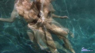 SexUnderwater e1136 Lilly Submerged part 2 (mp4)-3