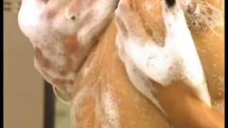 Shantay Gets Sudsy-3