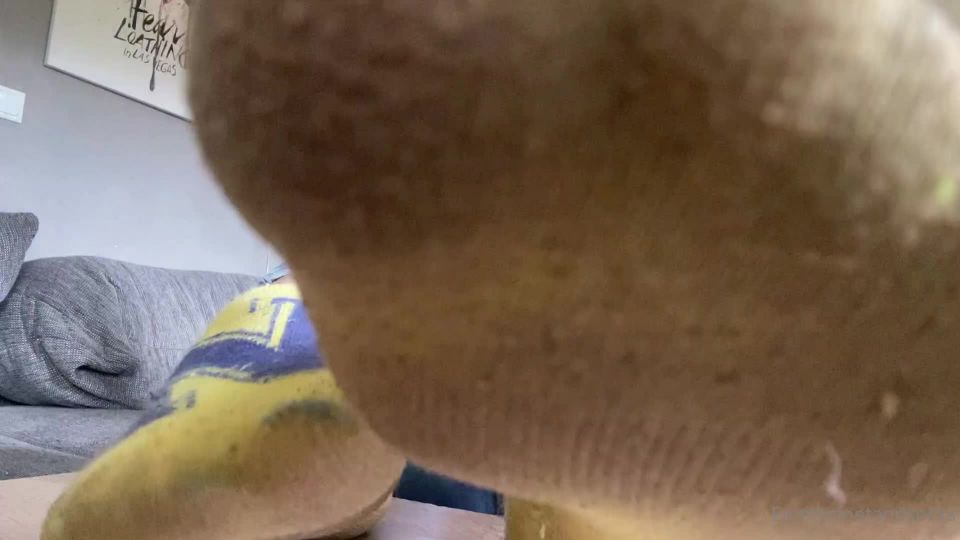 xxx video 14 midget foot fetish emmyfeetandsocks 170520212111762032 i caught yo, foot on feet porn