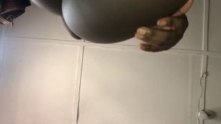 Amateur Shaking this kitty right in your face-1