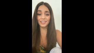 Vanessa Insta live on 23-04-2020-9