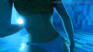 Daniel Wilson - Underwater Masturbate In Public Pool (Masturbation porn)-2