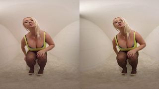 337  Bravomodels Whitebox 3D VR Casting Masturbations  Bambi Bella-1