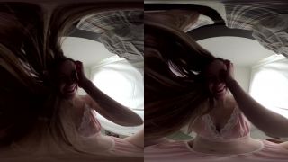 TheEmilyBloom.com - Emily Bloom - Under Covers  - virtual reality - 3d male fart fetish-0