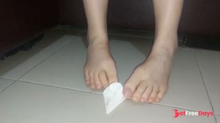 Feet origami lily 3-3