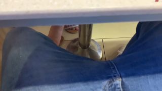 Devil sophie   Mega Public Burger Laden Blowjob unterm Tisch m-1