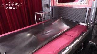 [K2S.CLUB] Lady-Meli - Ausgeliefert im Vakuumbett - FullHD 1080P-1