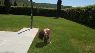 InTheCrack E Helina Dream Tuscany XXX 1080p MP4-NBQ [1080p].-8