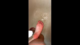 adult xxx video 41 boyfriend foot fetish adestoex 07-07-2020-77257891-Shower time, feet on feet porn-4