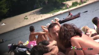 xxx clip 44 hentai sex flash games hardcore porn | She enjoys the feel of warm water on her nude body 2 | nudism-7
