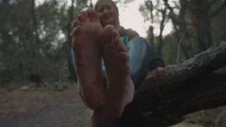 Stinky feet – LAUREN’S BAREFEET IN THE WOODS-1