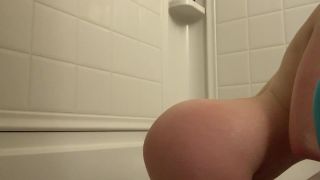 Soph8983 () Soph - getting my tits all wet in the bath 10-12-2019-2