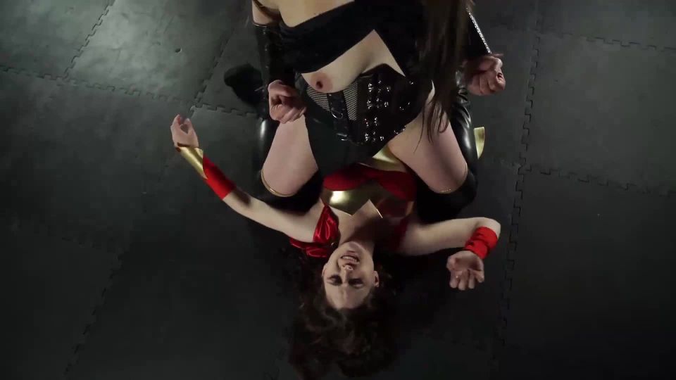 [waranlov.com] Kiki Isabel | cosplay, コスプレ, superheroine, 女子プロレス, wrestling