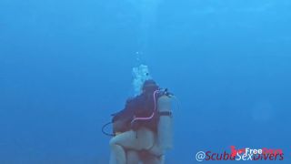 [GetFreeDays.com] SCUBA Sex After Her Sexy Red Bikini Bottom Came Off Underwater - Pure Sex Edit Porn Film February 2023-7