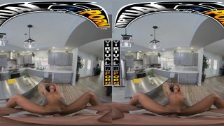 Virtual Porn – Mila Mars black -0