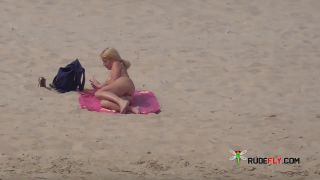 xxx video clip 35  Nudist  the playing one 3, hidden camera on webcam-1