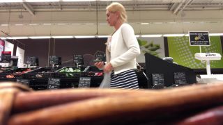 Ivy RosesSexy Veggies In Busy Supermarket-2