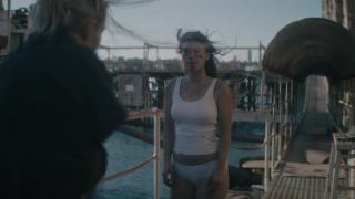 Explore Charlotte Best's Hot Scenes Not To Be Missed!-3