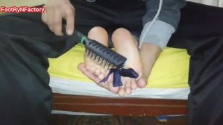 free video 27 Beautiful Feet of a Costa Rican Gammer Again, foot fetish positions on feet porn -0