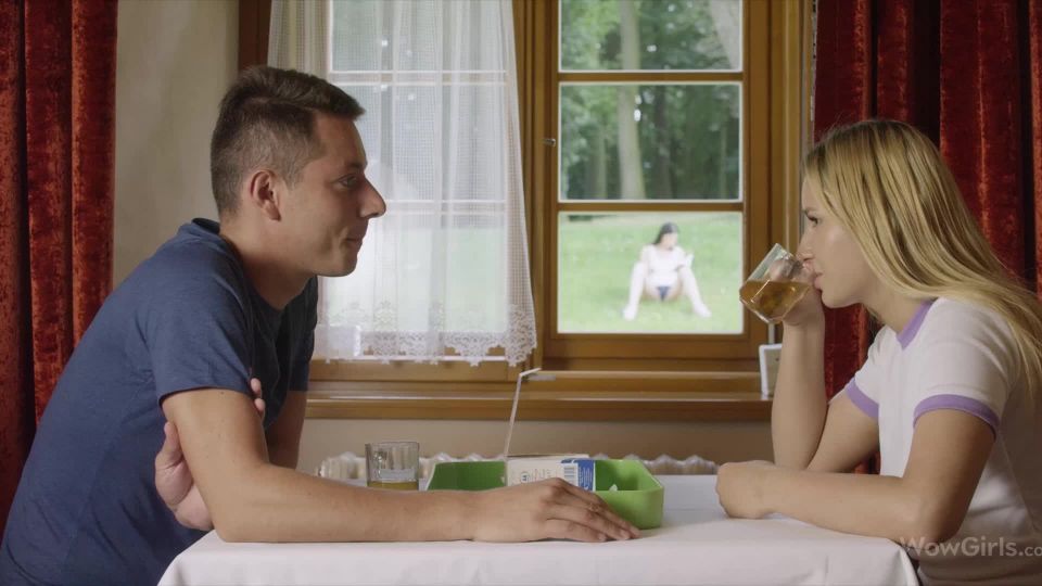 Cherry Bright Romantic Sex In Public Parks - Public