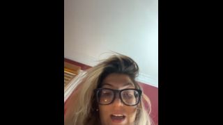 Handjob porn Making The Next Big Shot Zoey Foxx-2