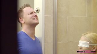 Aaliyah Love Helping My Step Mom (Bukkake porn)-1