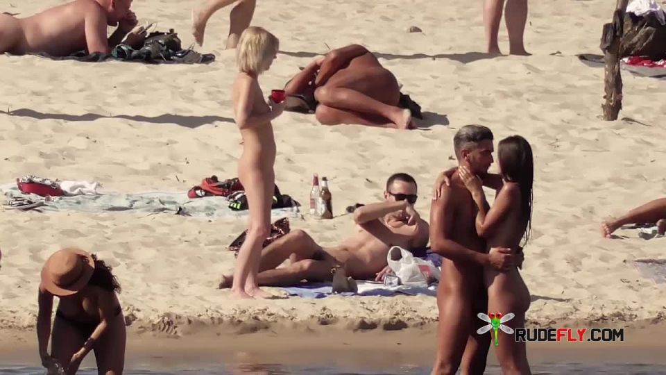 Just some naturist girls in Naxos Beaches