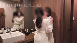 レズ bathroom with my girlfriend... Lesbian-1