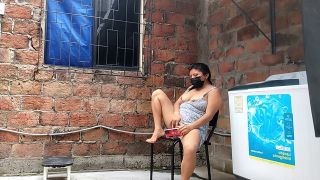 latinoscogiendo - I record my neighbor putting her fingers in her pussy - she catches me..-1