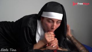 Naive Nun is Tricked by Whatsapp and Exorcises a Cock-3