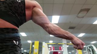 MuscleGeisha () Musclegeisha - quick clip from todays biceps and back workout its as dense as it looks 21-01-2022-6