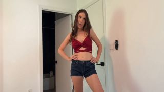 Amiee Cambridge Secrets! Stepmom Bed On Vacation-1