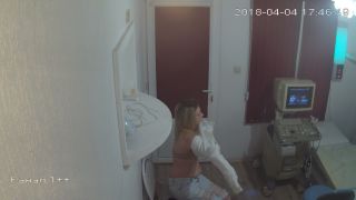 hz hz Voyeur in the doctor's office 62-2