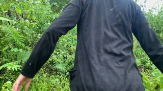 Video Pinay Kantutan SA Gubat Kahit Umuulan  With Girlfriend Nature...-2