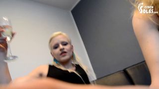 7123 Controlled By Foot Bitches-2