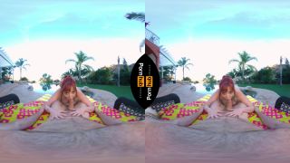 Lauren Phillips - VR 180 - Poolside Fuck - PornhubVR (UltraHD 4K 2021)-1