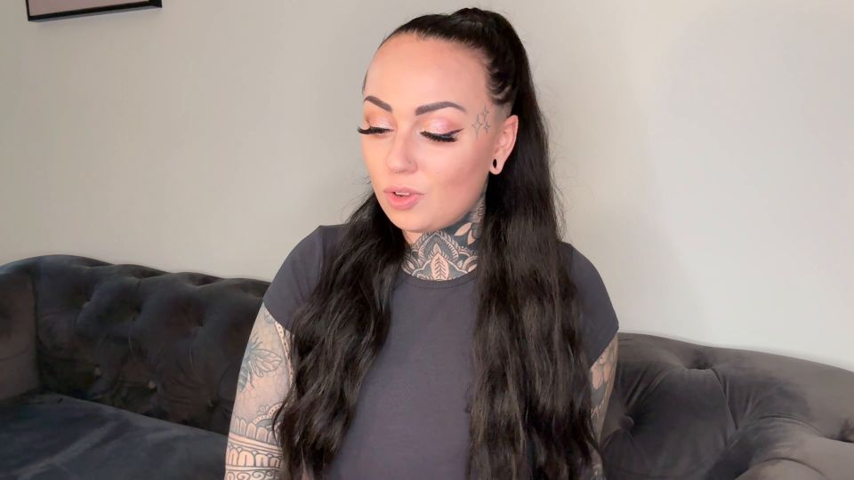 Miss Valentina in Video - Girlfriends Secret Job Download...