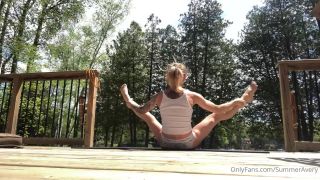 summeravery 24-05-2020 Stretch with me Mature!-9