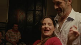 Carme Juan - El escarabajo al final de la calle (2018) HD 1080p!!!-5