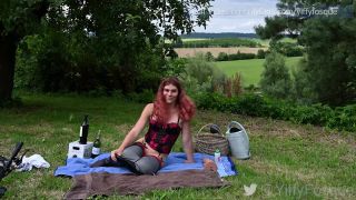 Curly Teen Yiffyfosque Outdoor Picnic Anal Porn Show Down...-1