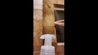 M@nyV1ds - LucySpanks - Naked Shower for Losers-8