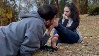 Noccioli Feet – LANA NOCCIOLI in PUBLIC Ep 9 – My man WORSHIP my FEET in a PUBLIC PARK Foot-5