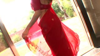 Sunny Leone In Indian Sari-6