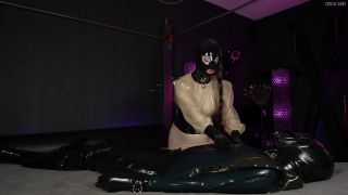 Cristal Kinky Clips - austere  Rubber Fetish movie.-2