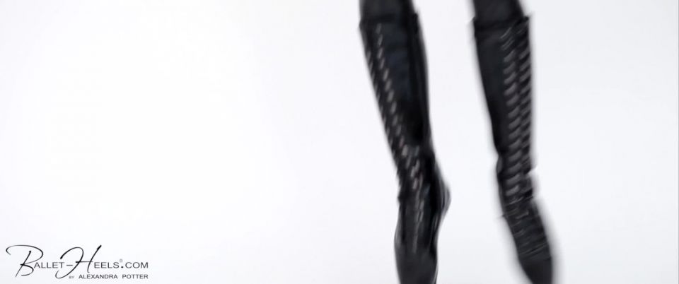 The Dark - The Bright - LateXperiment.