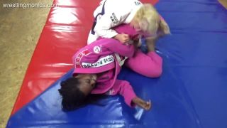 Lina vs Kassidy - GI Feet-9